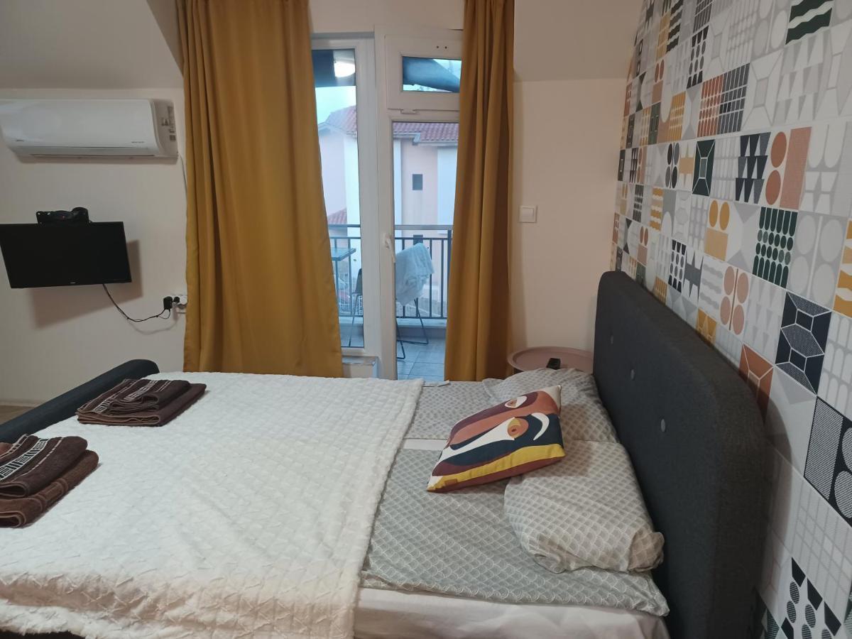 Apartments Provence โซโซโปล ภายนอก รูปภาพ